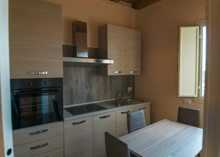 Badiula Flat * 伦蒂尼